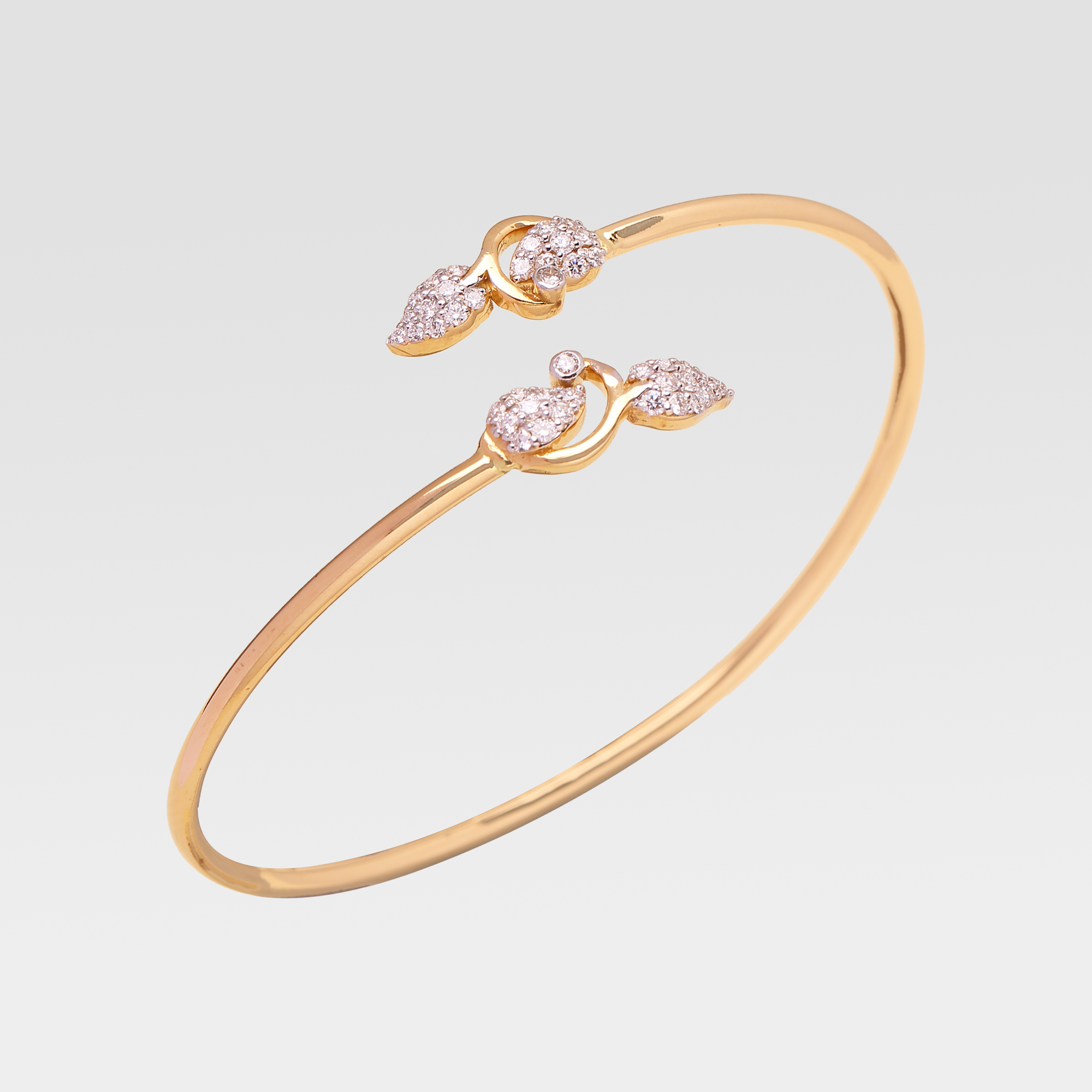 Foliage Elegance Diamond Bracelet