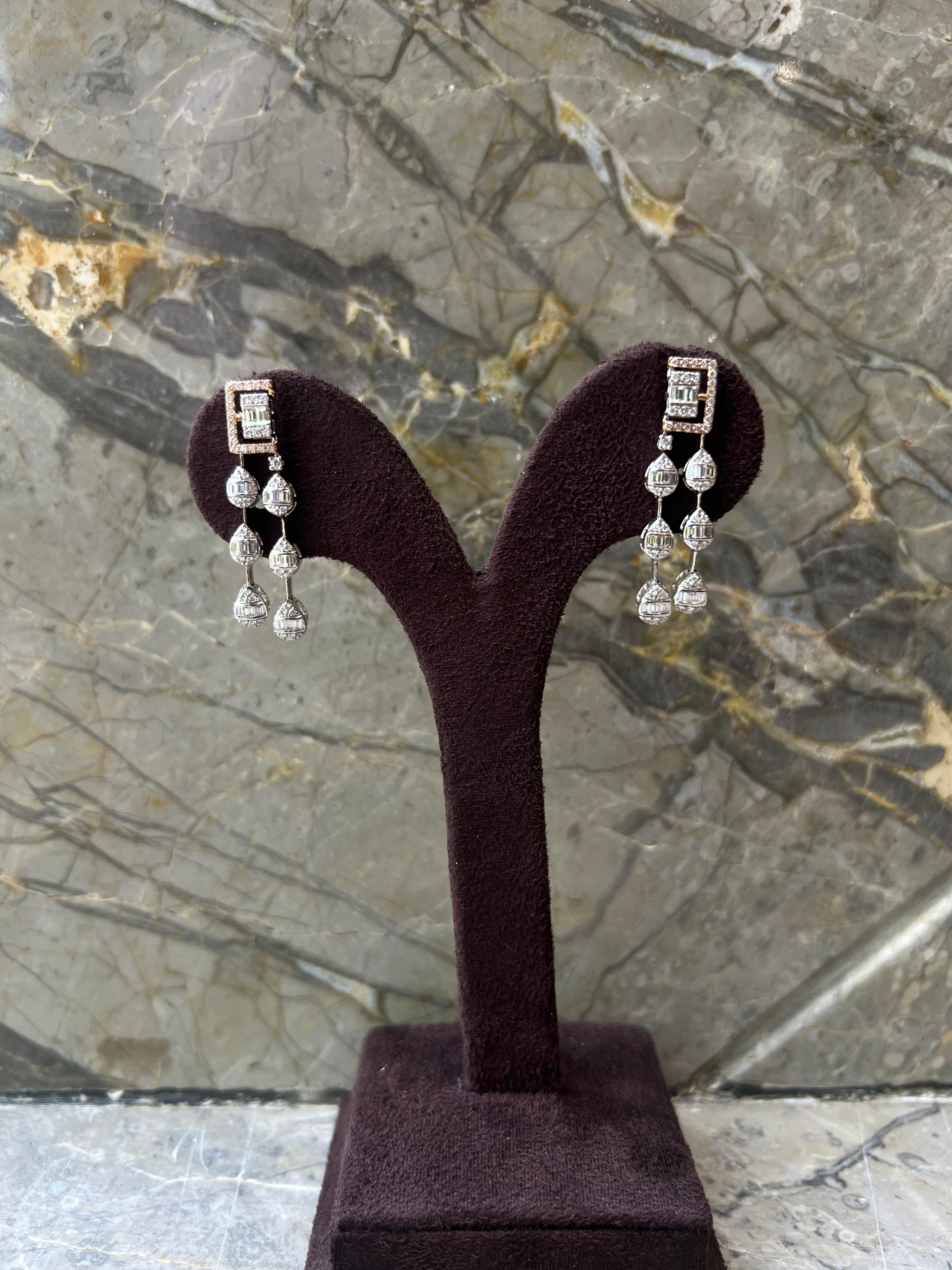Stunning Diamond Tops Stunning Diamond Tops