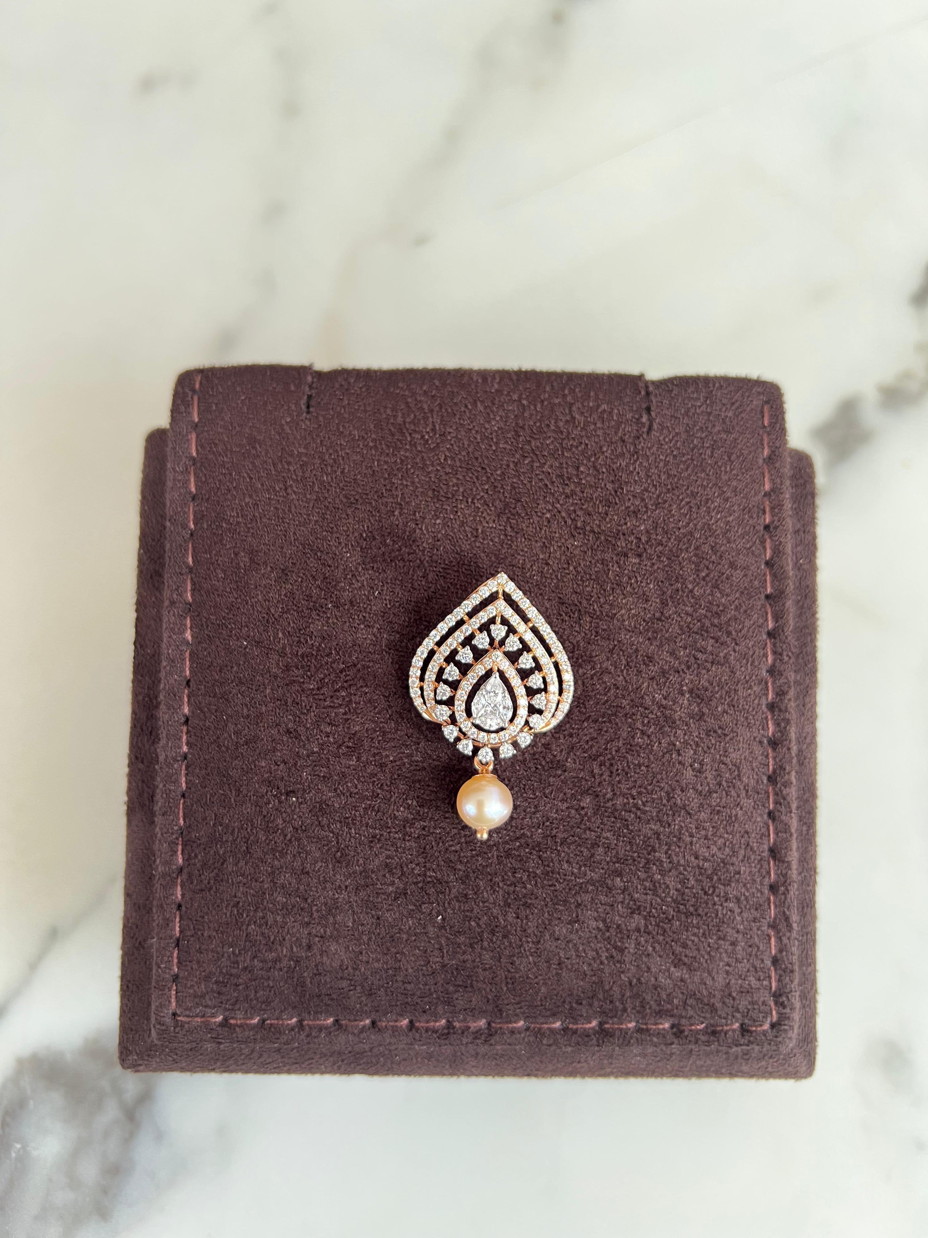 Intricate Diamond Pendant with Pearl Intricate Diamond Pendant with Pearl