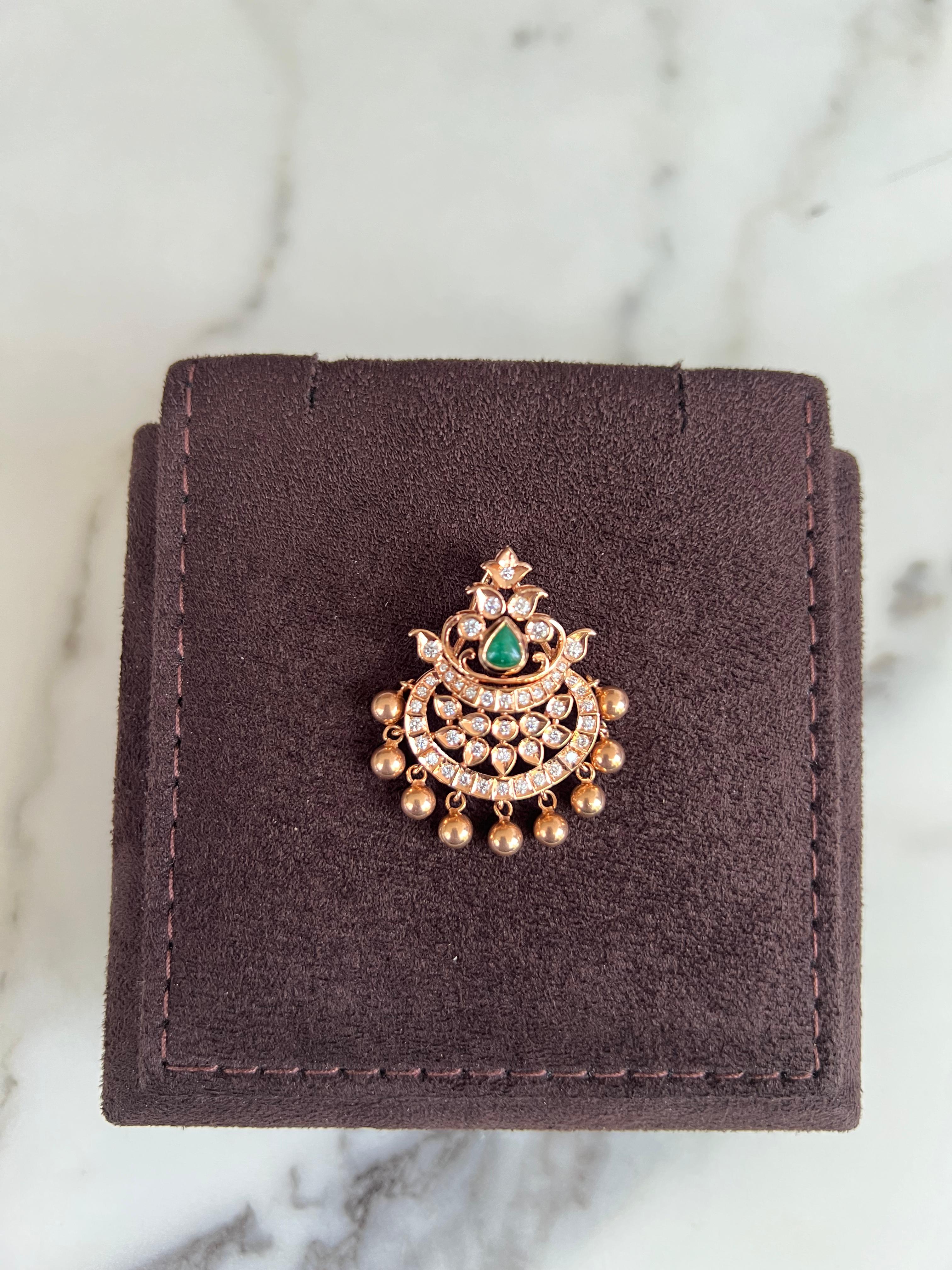 Beautiful Diamond Pendant with Zambian Emerald Beautiful Diamond Pendant with Zambian Emerald