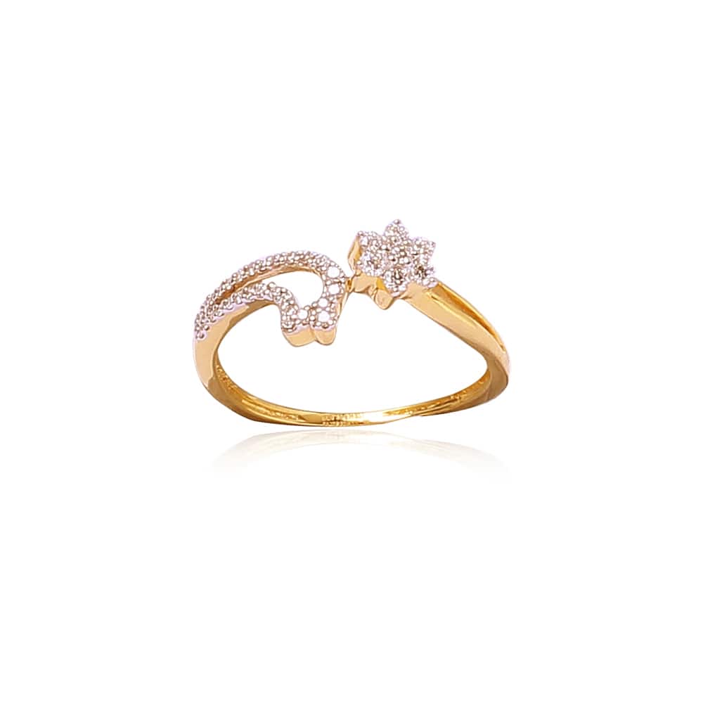 Clustered Flower Diamond Ring