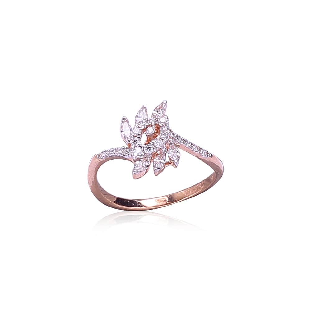 Glossy Floral Diamond Ring
