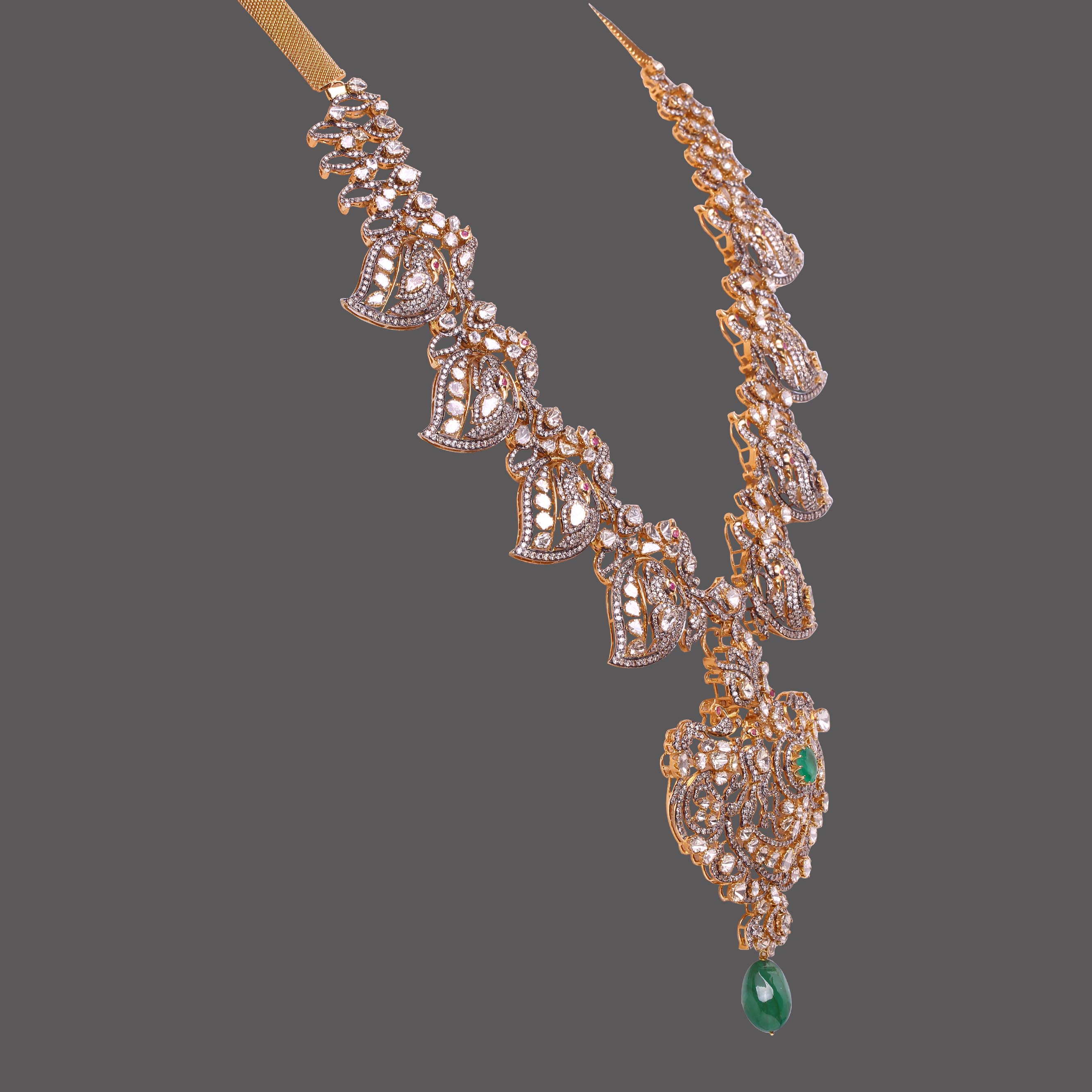 Emerald Radiance Necklace