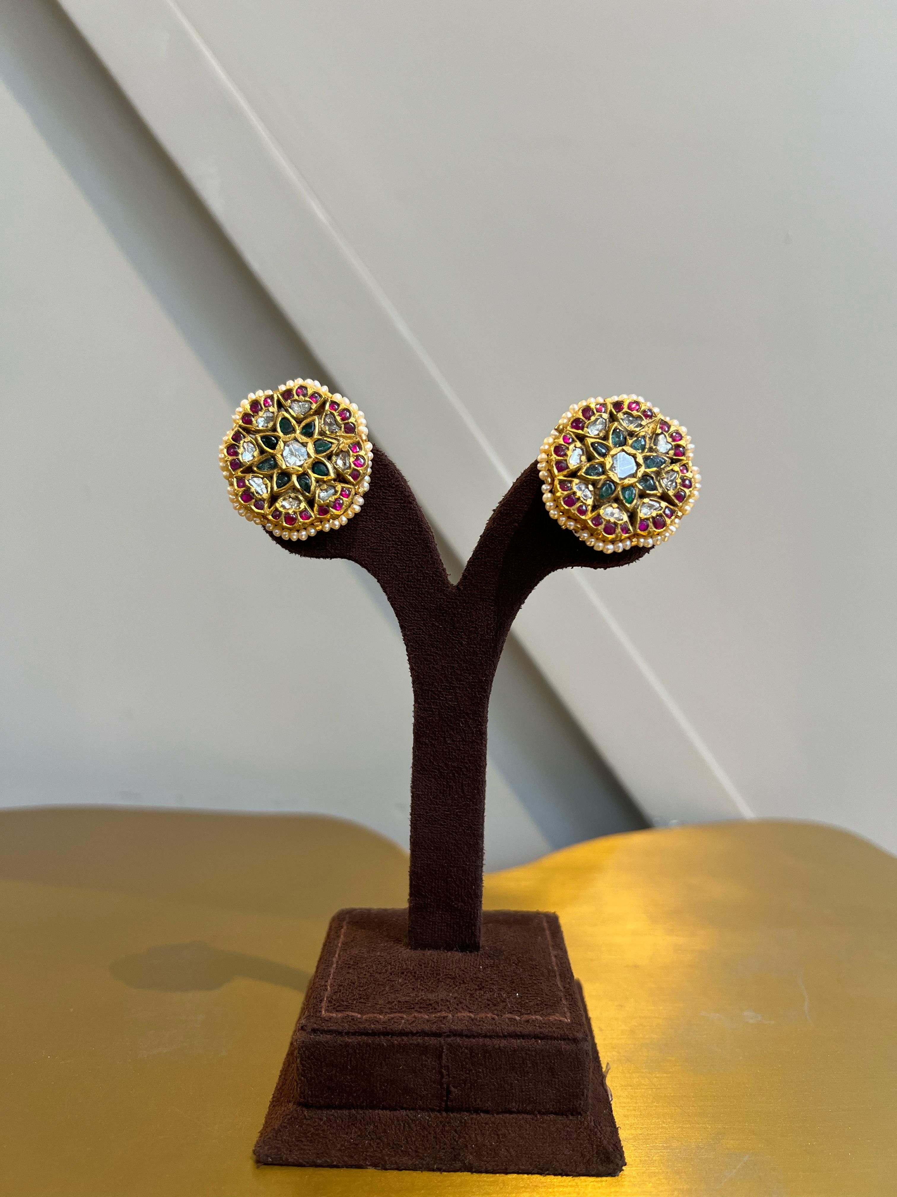 Flower shaped Kundan Tops Flower shaped Kundan Tops
