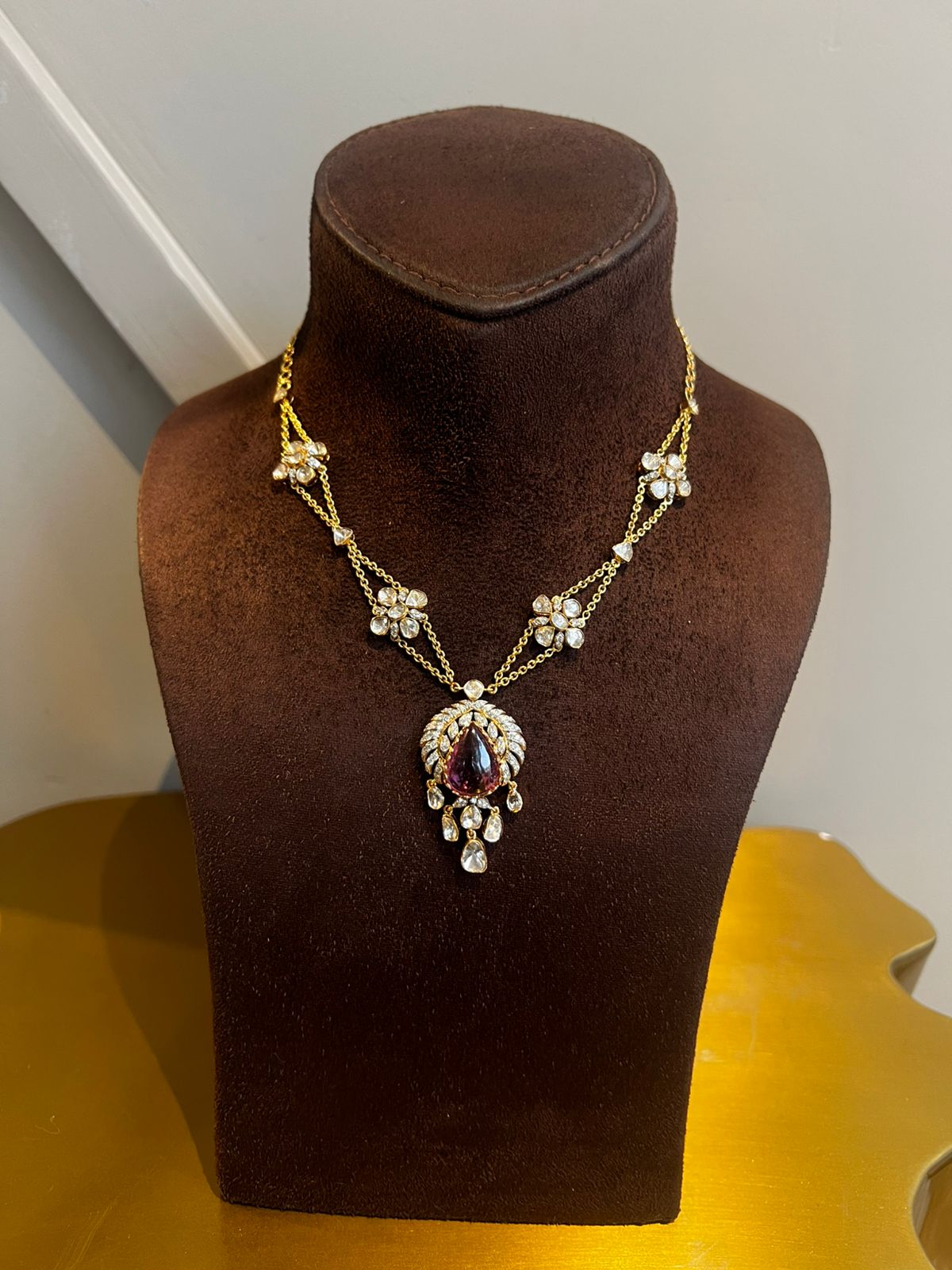 Exquisite Polki Necklace with Tourmaline Exquisite Polki Necklace with Tourmaline