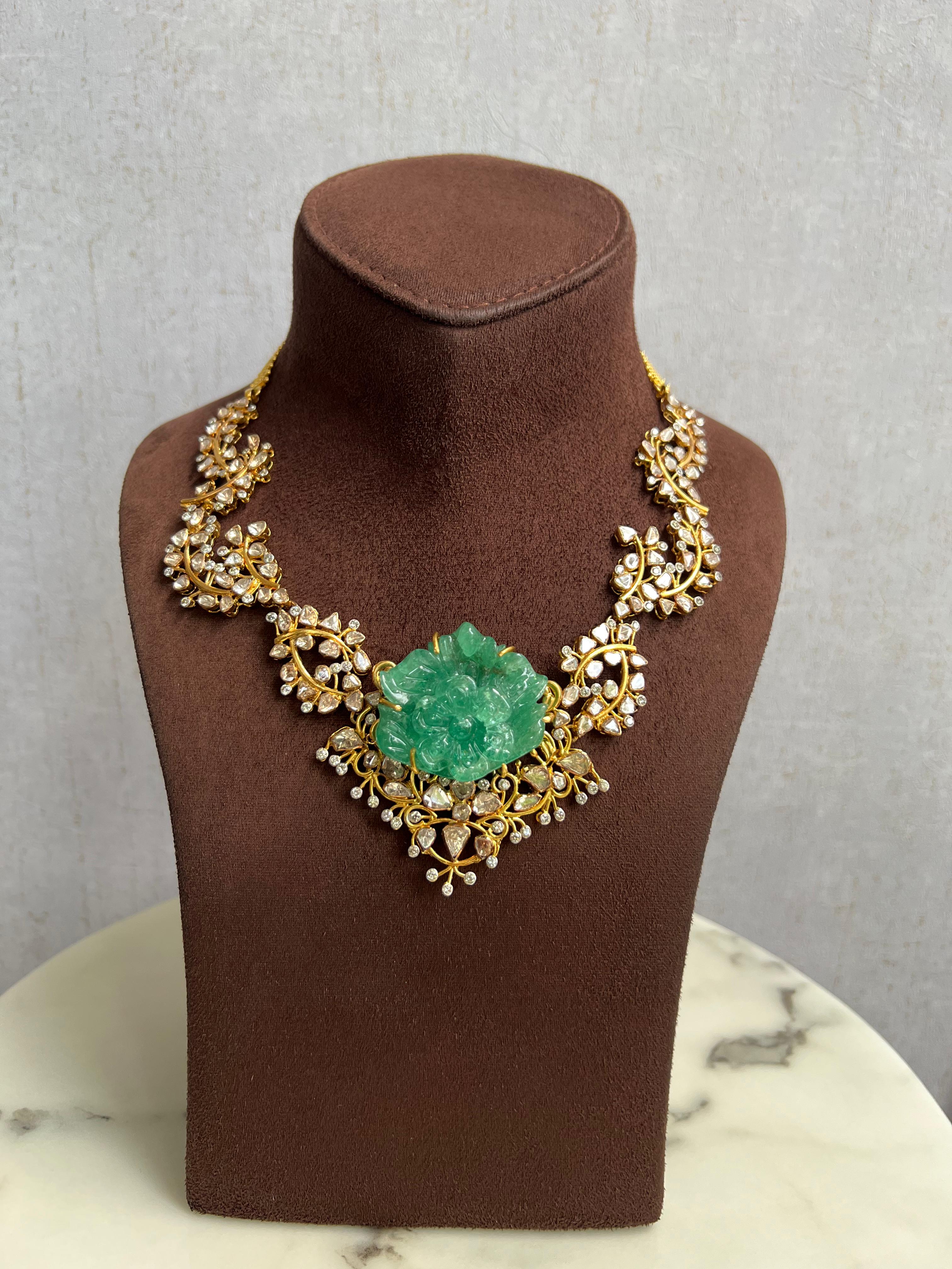 Glimmering Polki Necklace with Emerald Glimmering Polki Necklace with Emerald