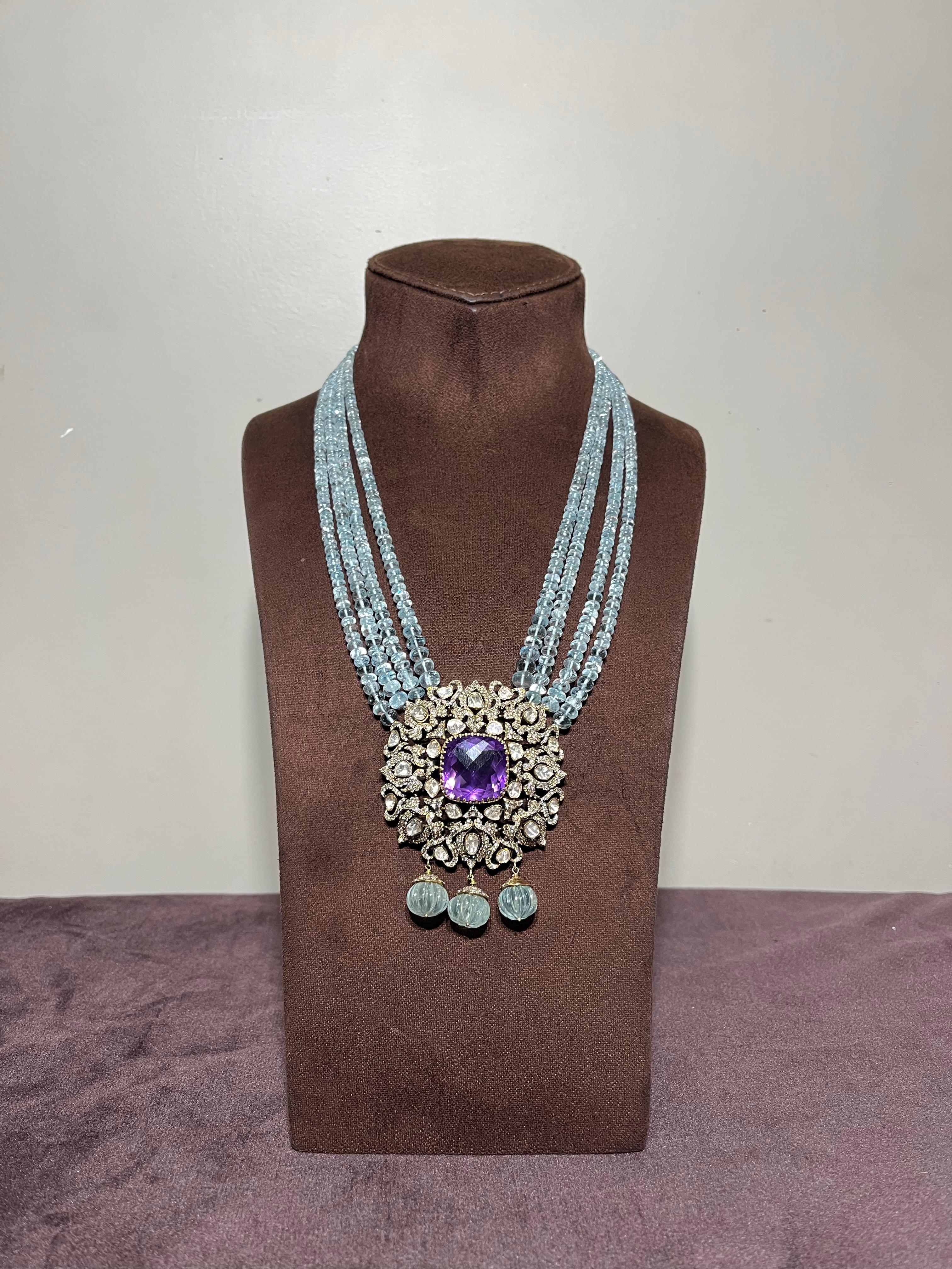 Trendy Victorian Pendant with Amethyst and Aquamarine Beads Trendy Victorian Pendant with Amethyst and Aquamarine Beads